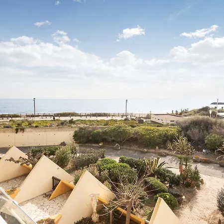 Red Coral Heliopolis Naturiste Daire *